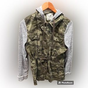Camo hoodie jacket